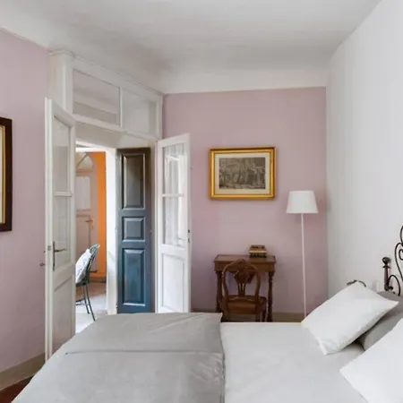 Lola Apartment Cannobio